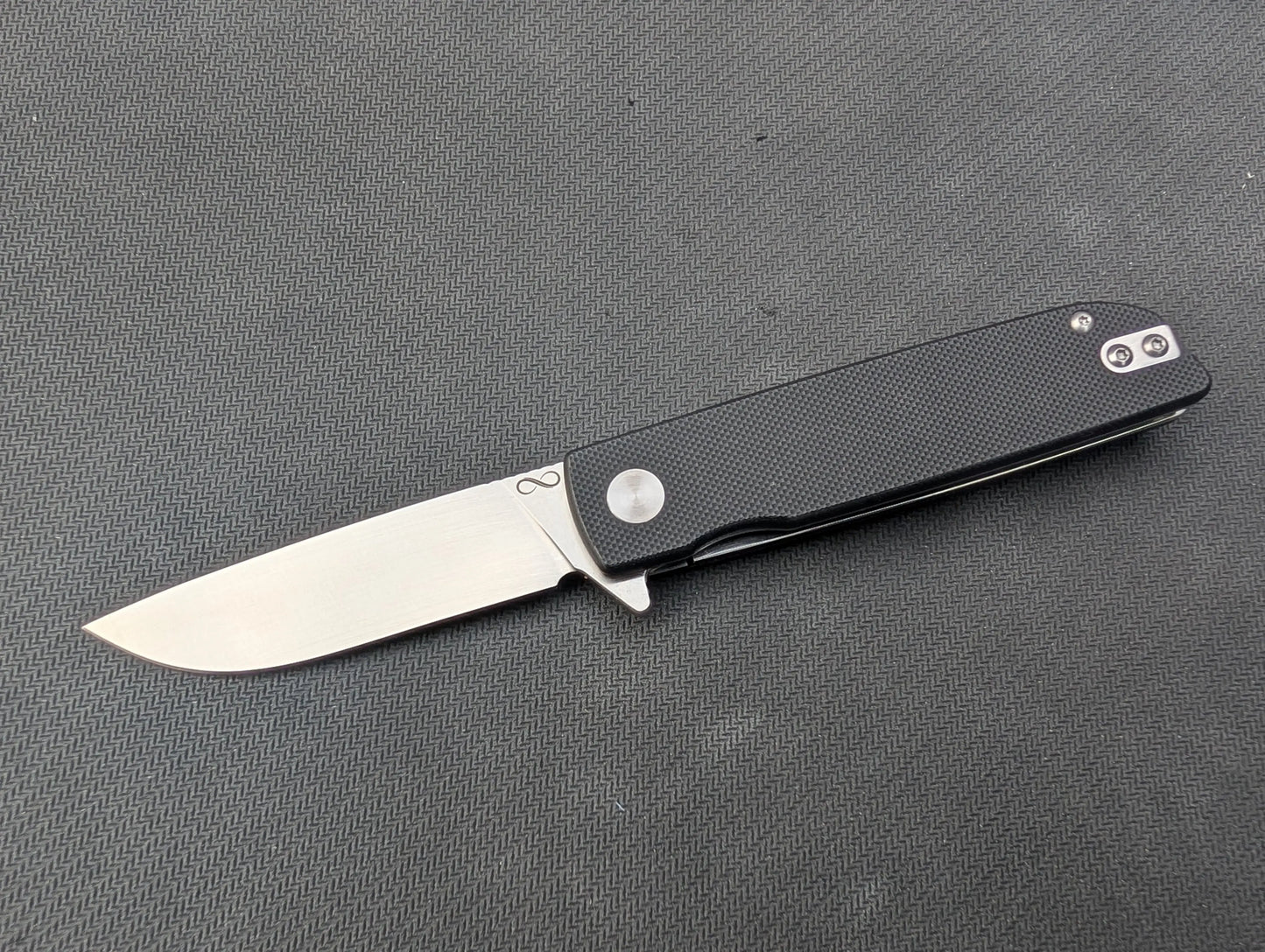 KIRITO - G10 NOIR/ D2 - Couteau EDC pliant Flipper/ linerlock - MUGEN KNIVES