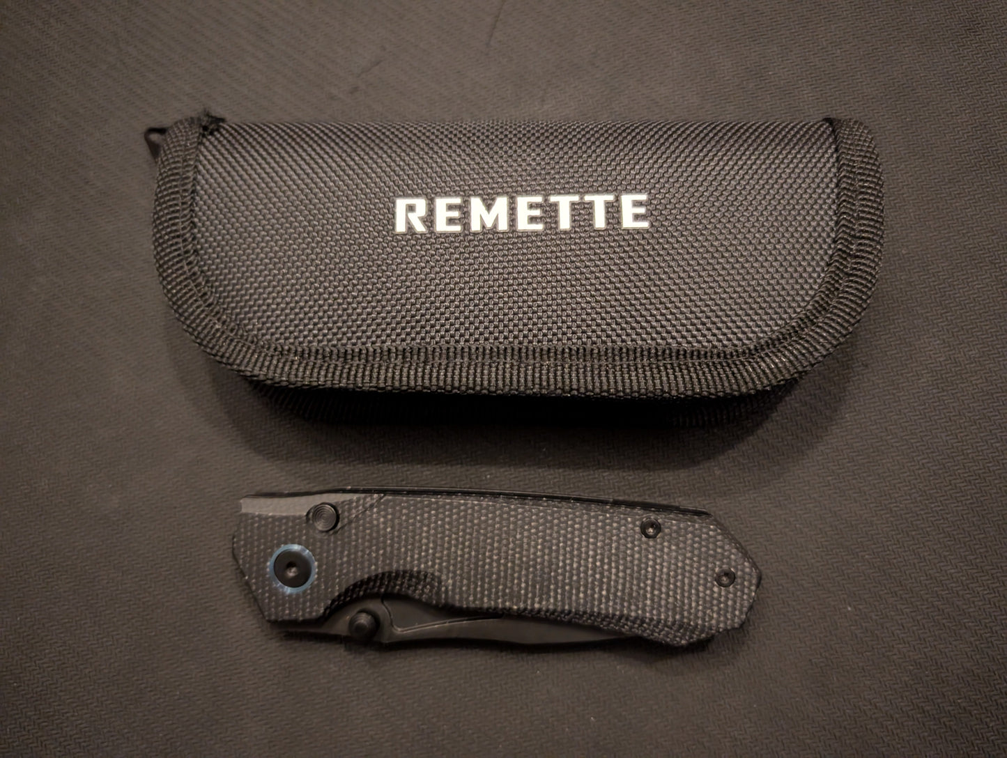REMETTE RHINO Couteau EDC 14C28N MICARTA Button Lock MUGEN KNIVES