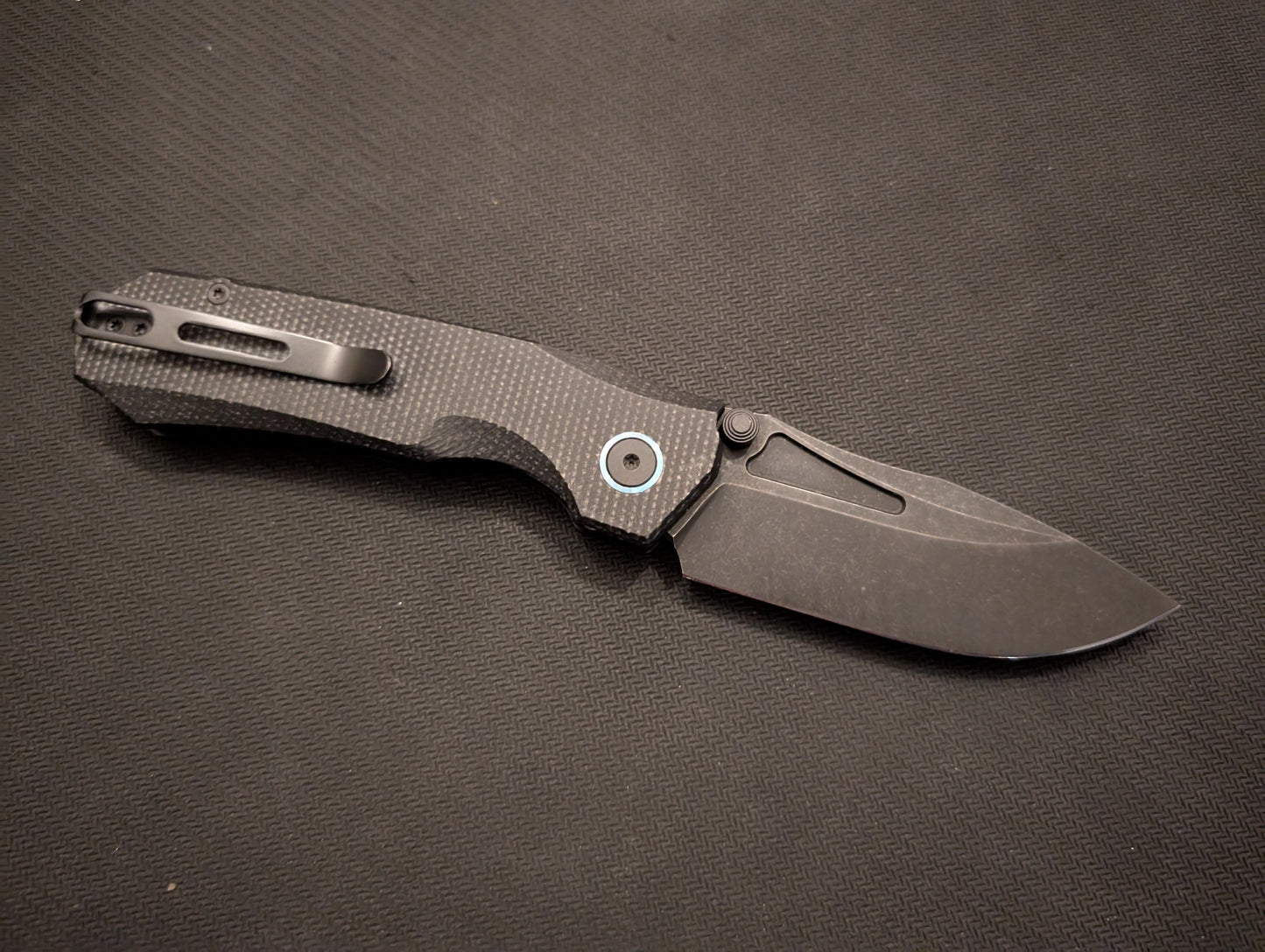REMETTE RHINO Couteau EDC 14C28N MICARTA Button Lock MUGEN KNIVES