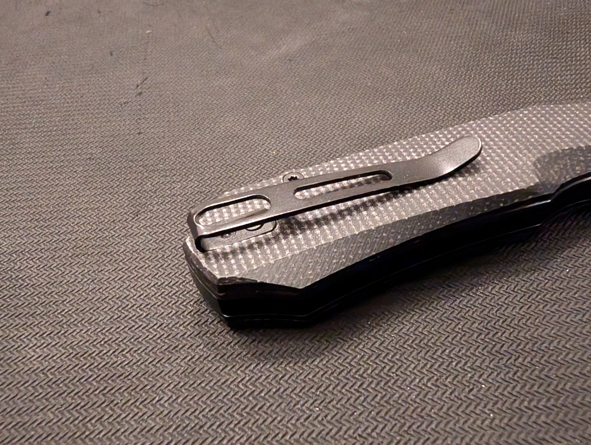 REMETTE RHINO Couteau EDC 14C28N MICARTA Button Lock MUGEN KNIVES