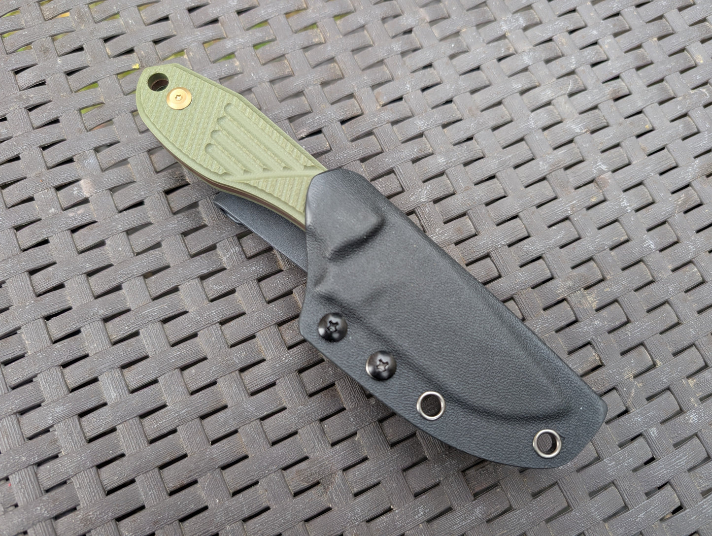 TENABLE TINY DANCER Couteau Fixe EDC D2 G10 MUGEN KNIVES