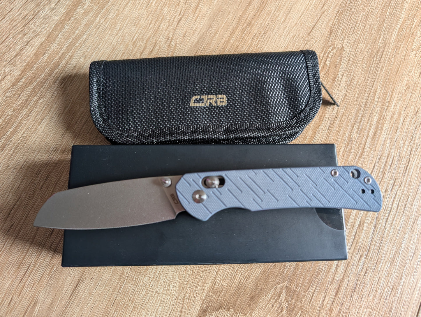 CJRB LYRID MUGEN KNIVES