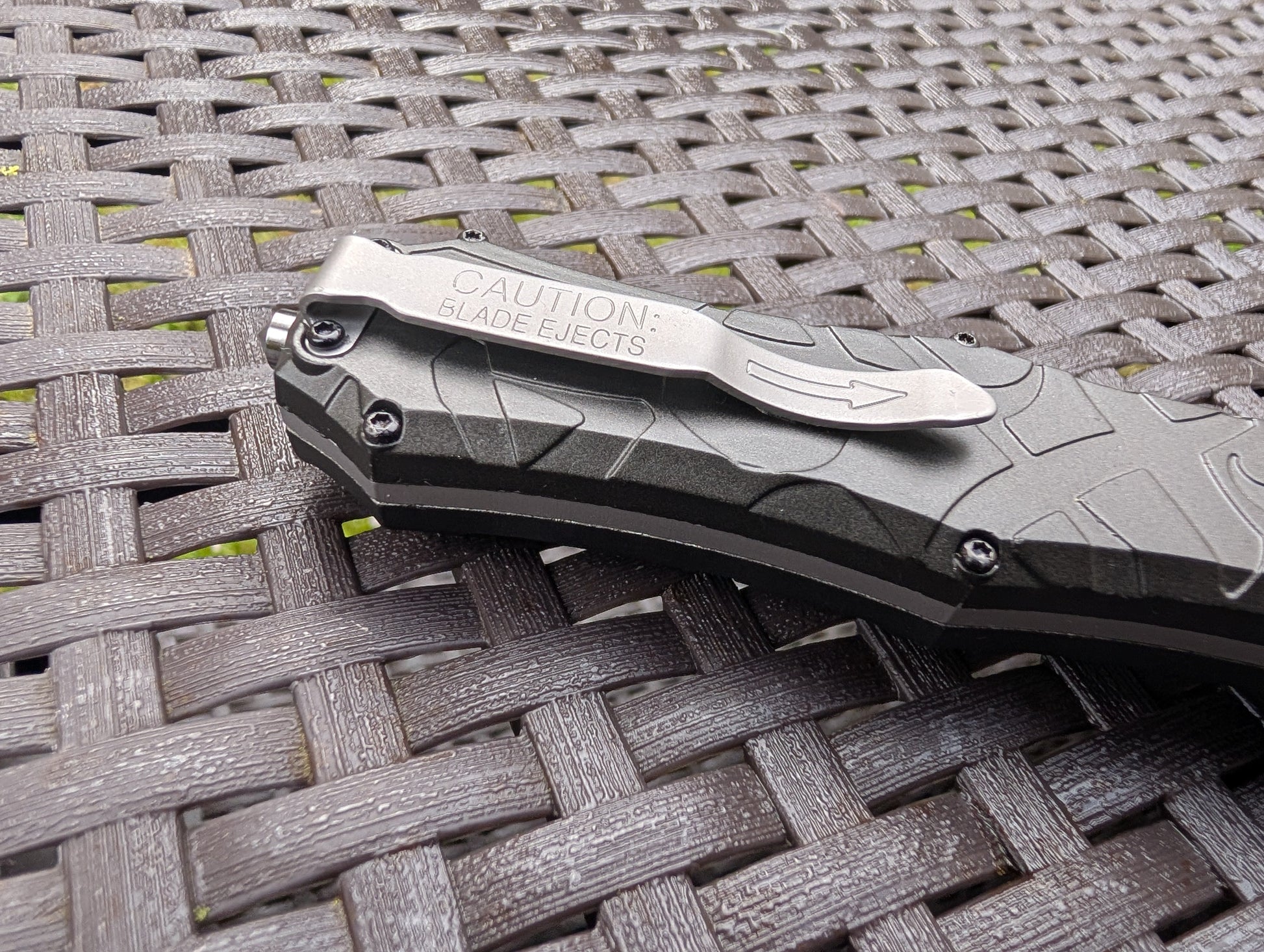 SMITH & WESSON OTF Couteau EDC AUS8 ACIER INOX Automatique MUGEN KNIVES