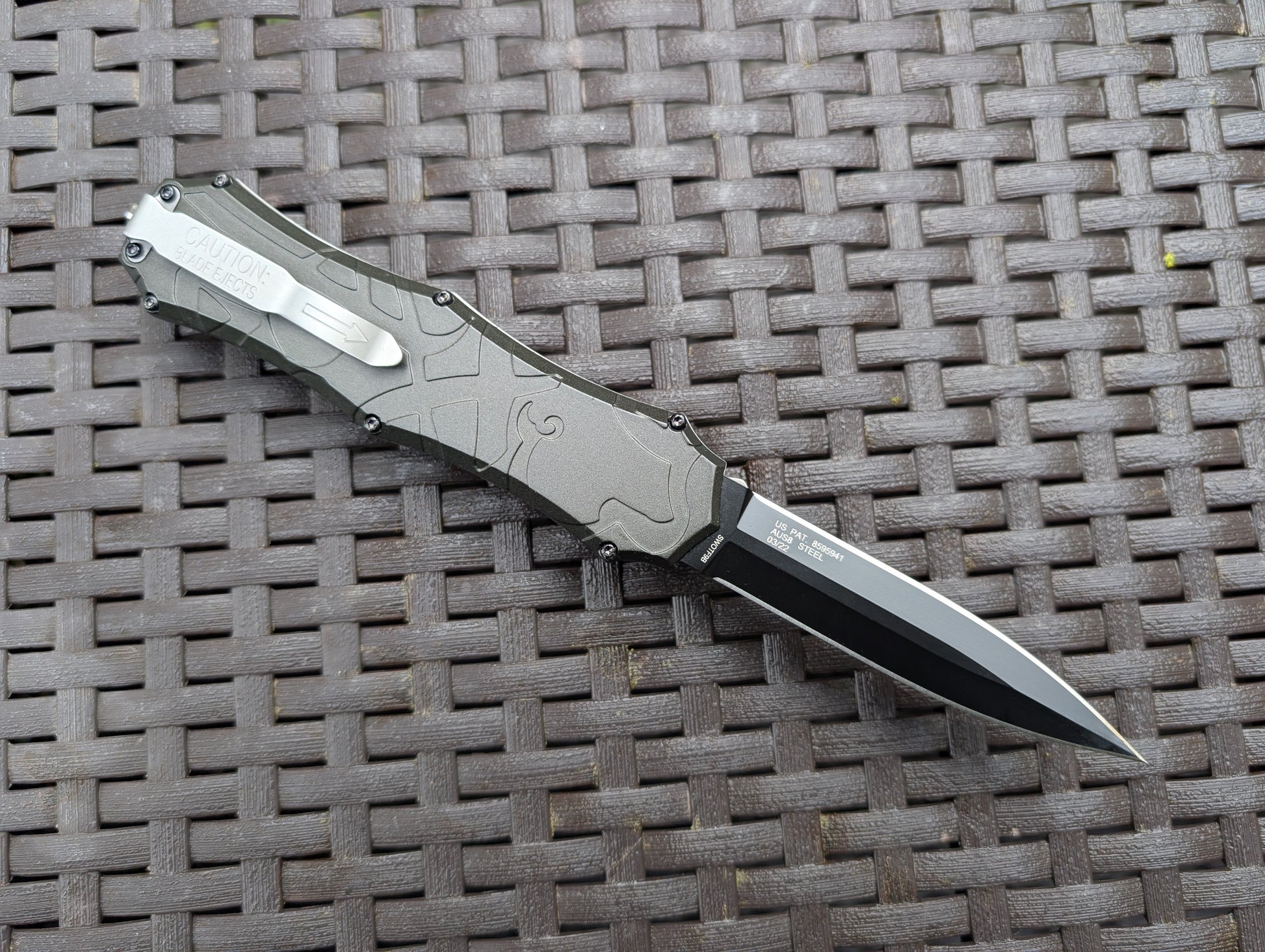SMITH & WESSON OTF Couteau EDC AUS8 ACIER INOX Automatique MUGEN KNIVES
